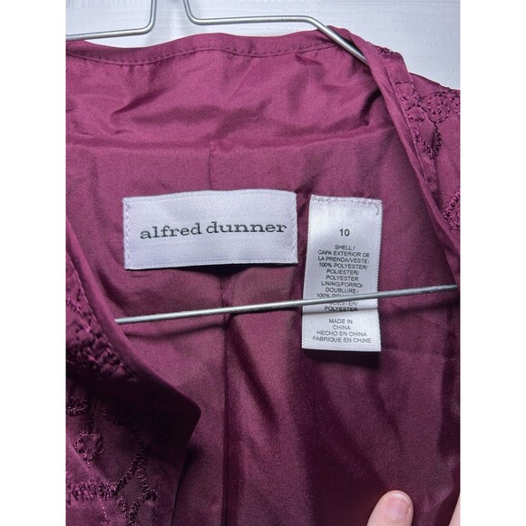 Alfred Dunner Women’s Long Sleeve Textured Pull On Jacket Wine Size 10 NWOT - Picture 5 of 8